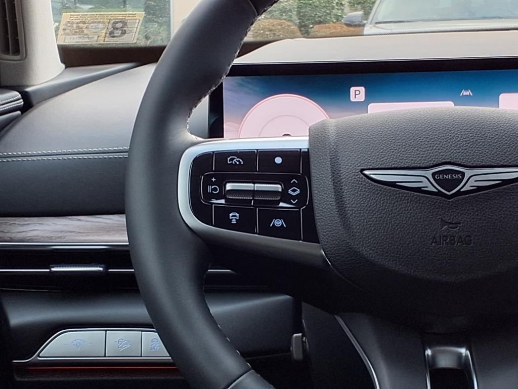 new 2025 Genesis GV80 car