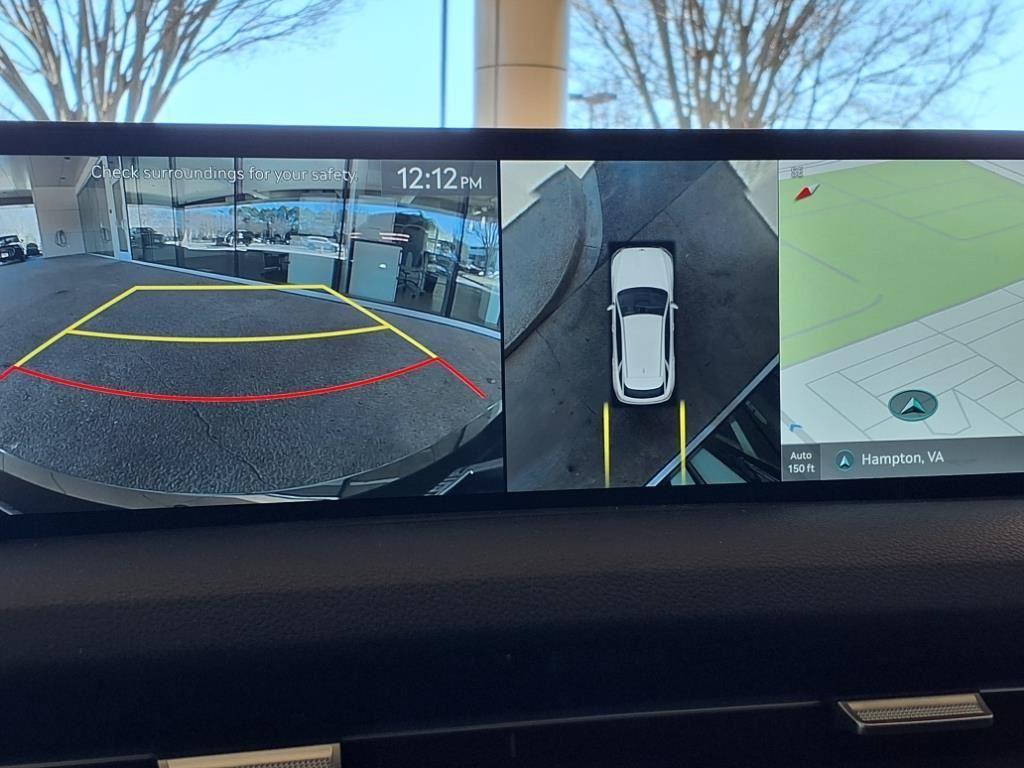 new 2025 Genesis GV70 car