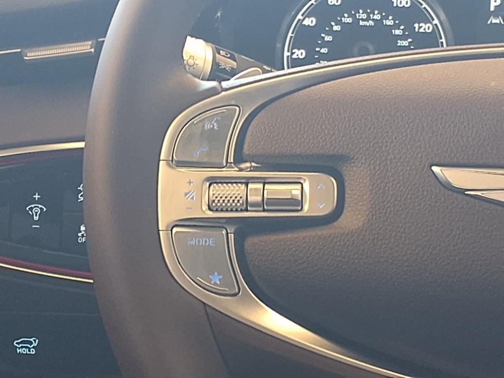 new 2025 Genesis GV70 car