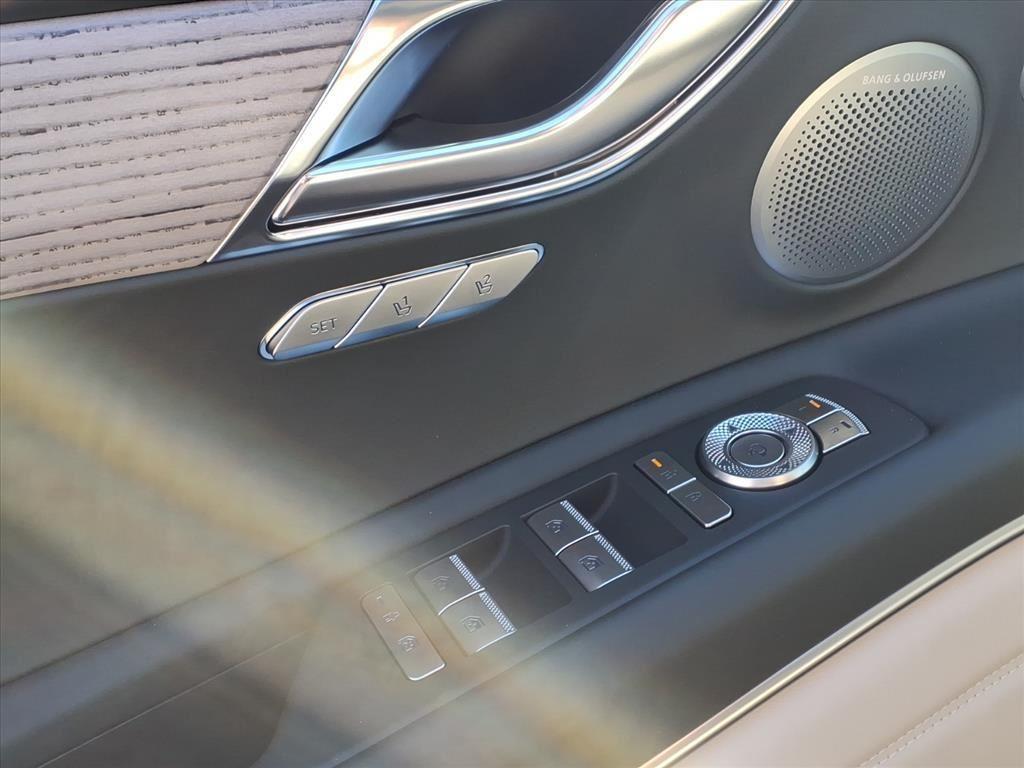 new 2026 Genesis GV80 car, priced at $71,000