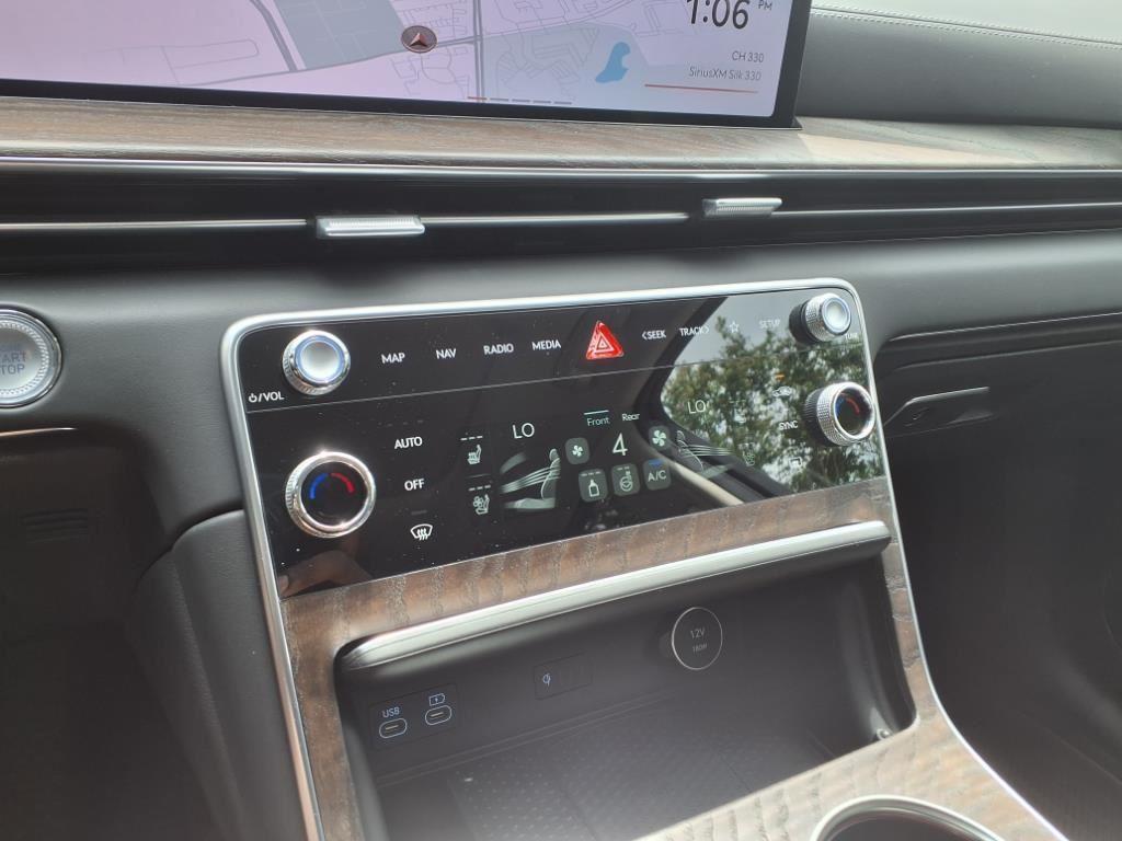 new 2025 Genesis GV80 car, priced at $70,374