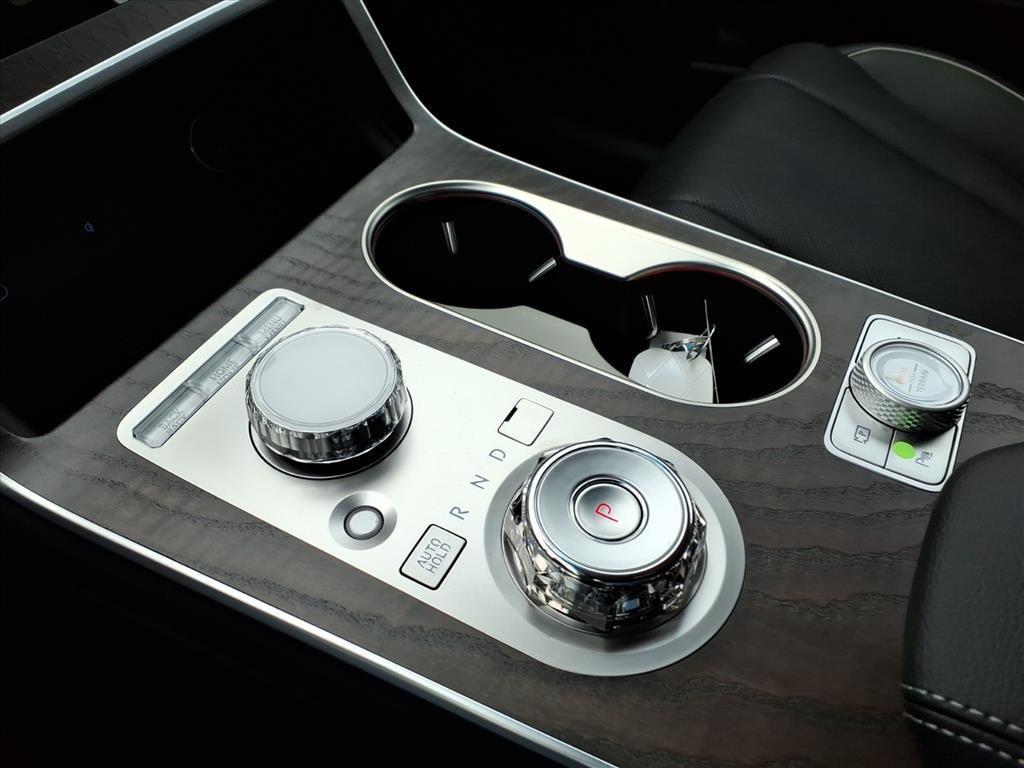 new 2026 Genesis GV80 car, priced at $78,245