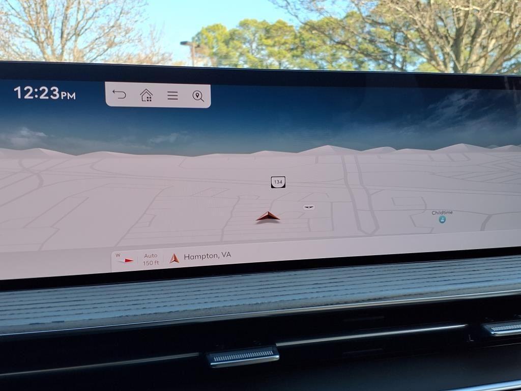 new 2025 Genesis GV80 car