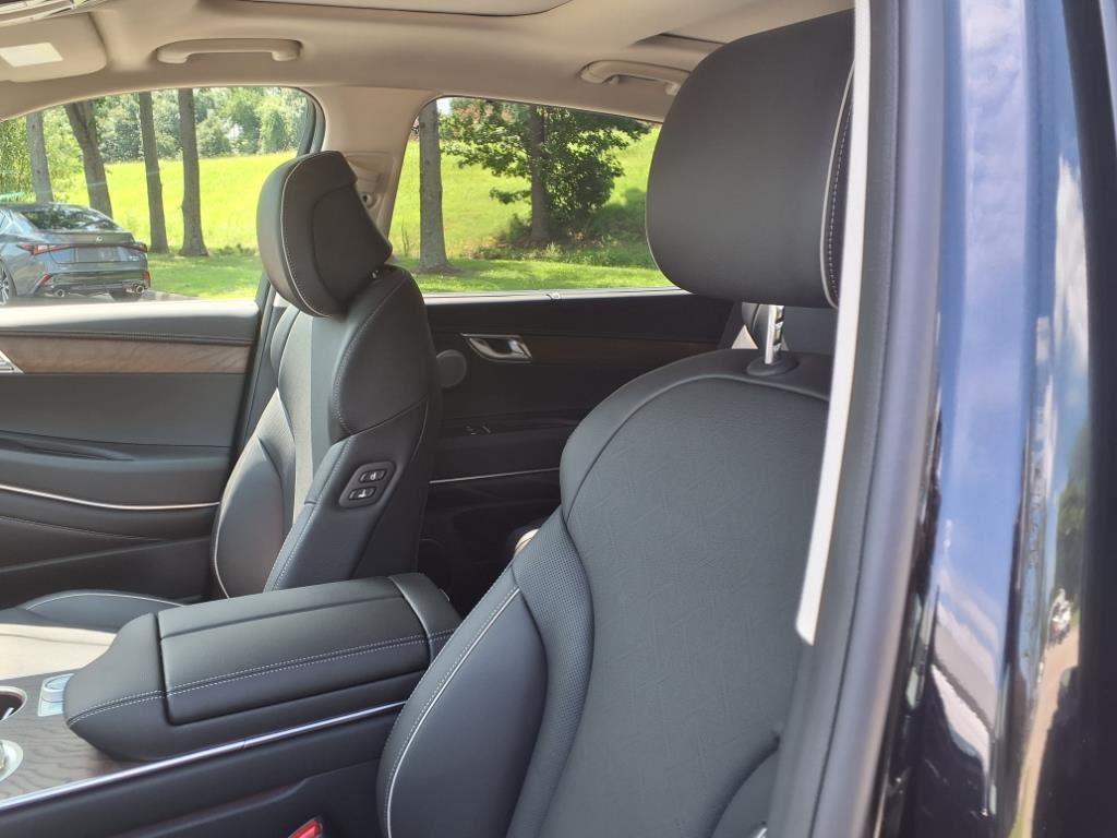 new 2026 Genesis GV80 car, priced at $70,840