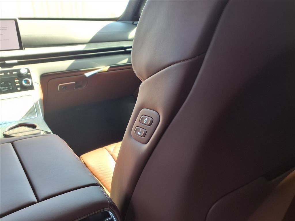 new 2026 Genesis GV80 car, priced at $84,475