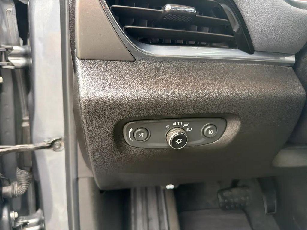 used 2020 Chevrolet Traverse car, priced at $17,990