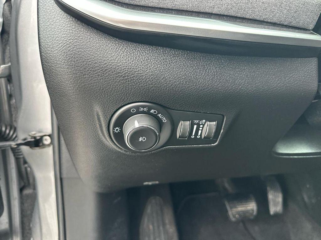 used 2022 Jeep Compass car, priced at $19,990