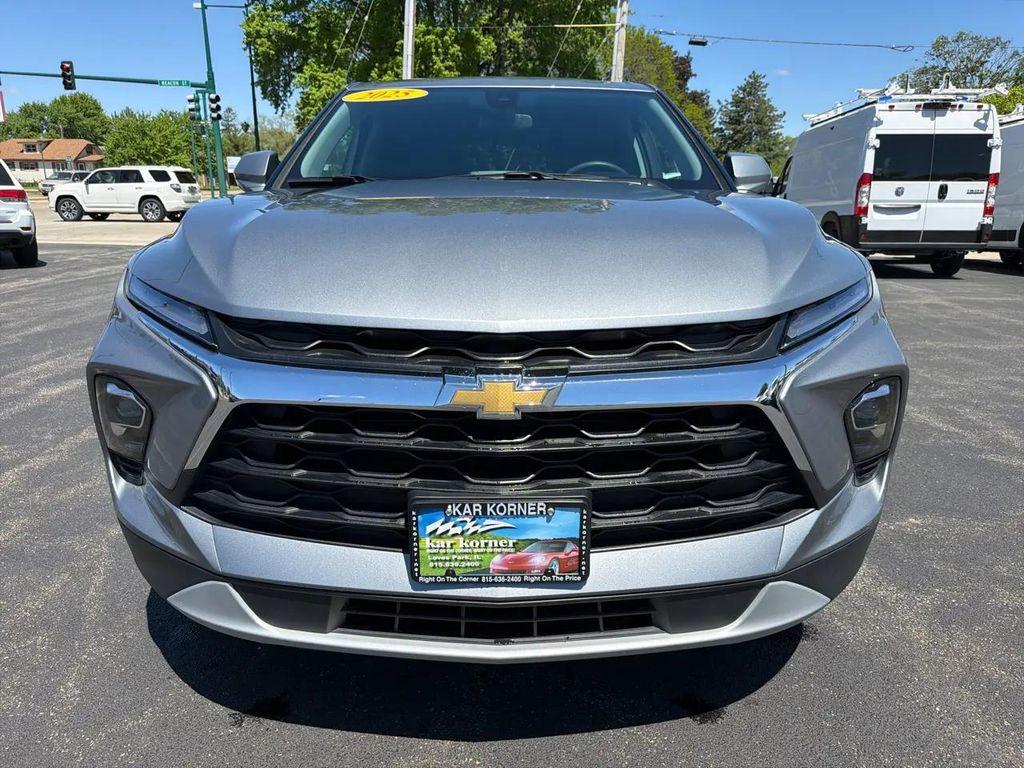 used 2025 Chevrolet Blazer car, priced at $29,990