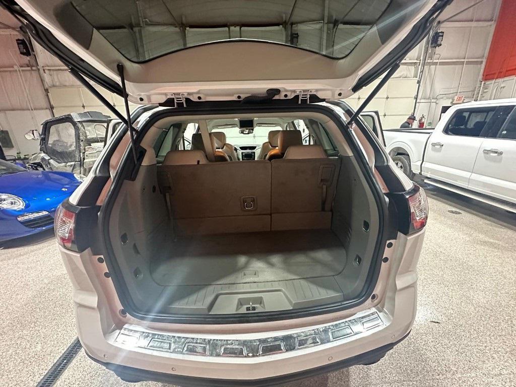 used 2017 Chevrolet Traverse car, priced at $8,995