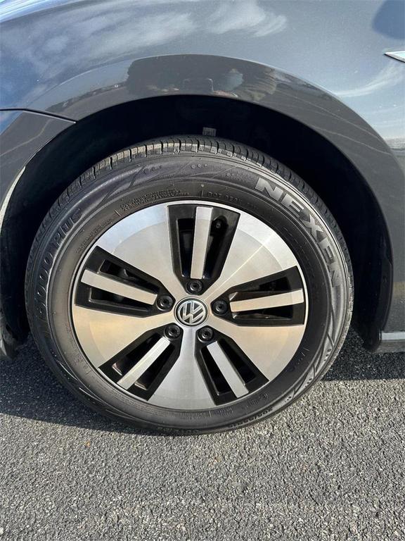 used 2019 Volkswagen e-Golf car, priced at $11,495