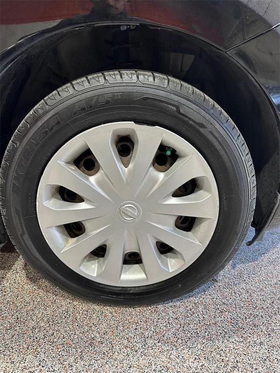 used 2014 Nissan Versa Note car, priced at $6,995