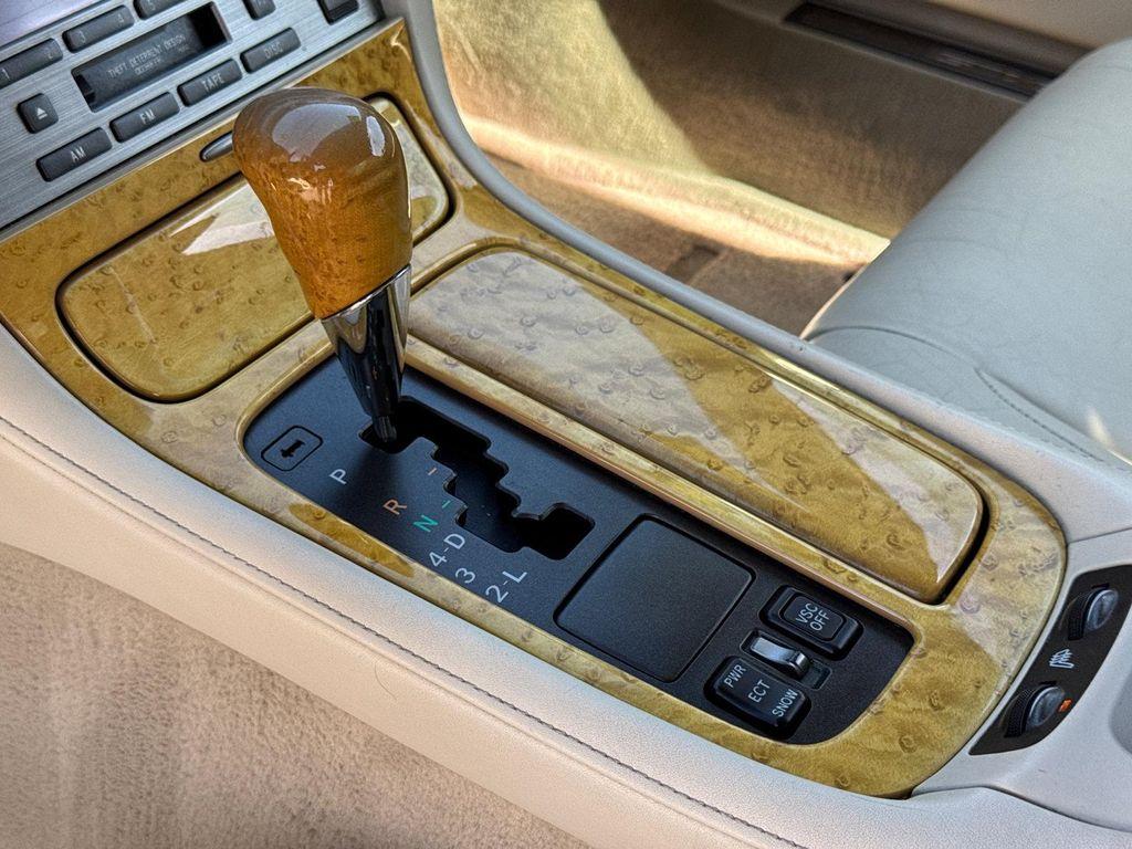 Lexus SC view 15