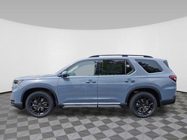 new 2025 Honda Pilot car, priced at $49,392