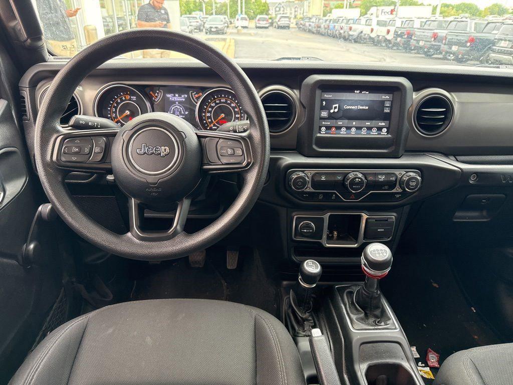 used 2022 Jeep Wrangler Unlimited car, priced at $28,912