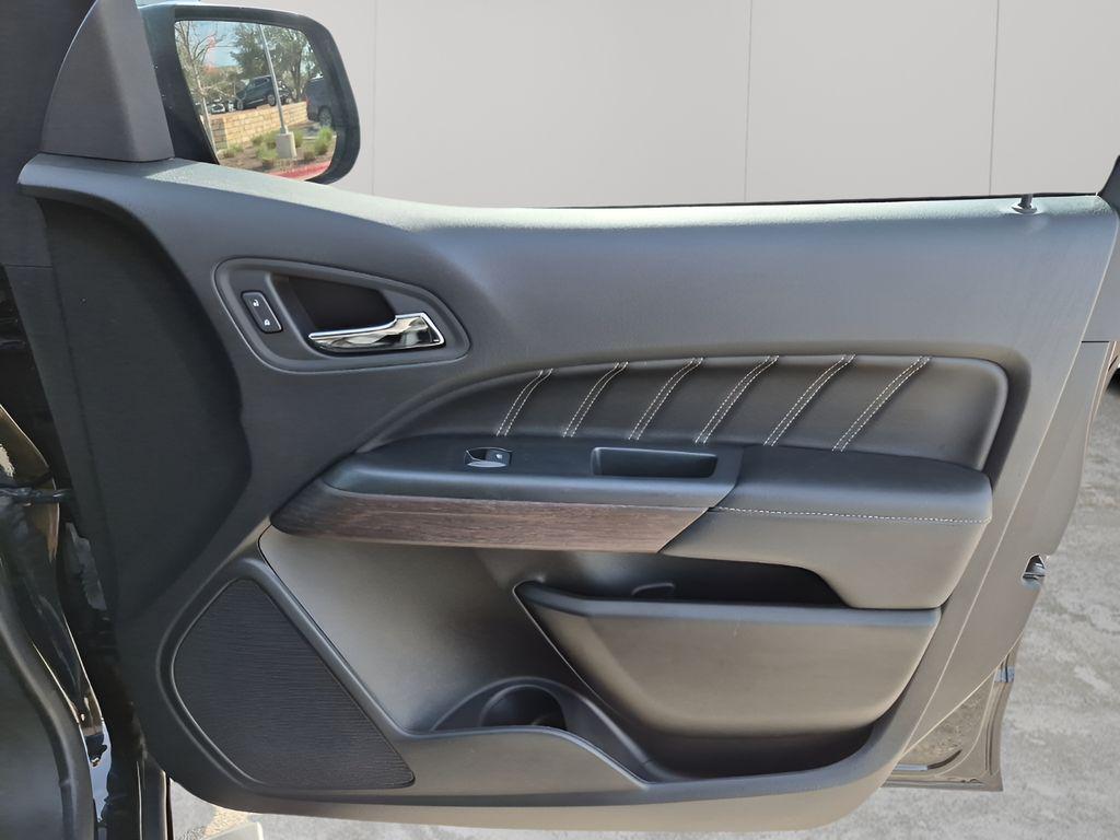 used 2022 GMC Canyon car, priced at $31,804