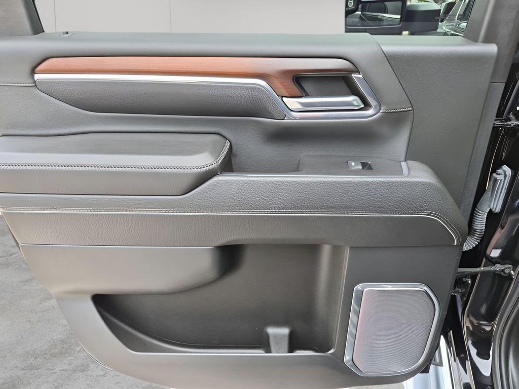 used 2024 GMC Sierra 2500 car, priced at $76,977