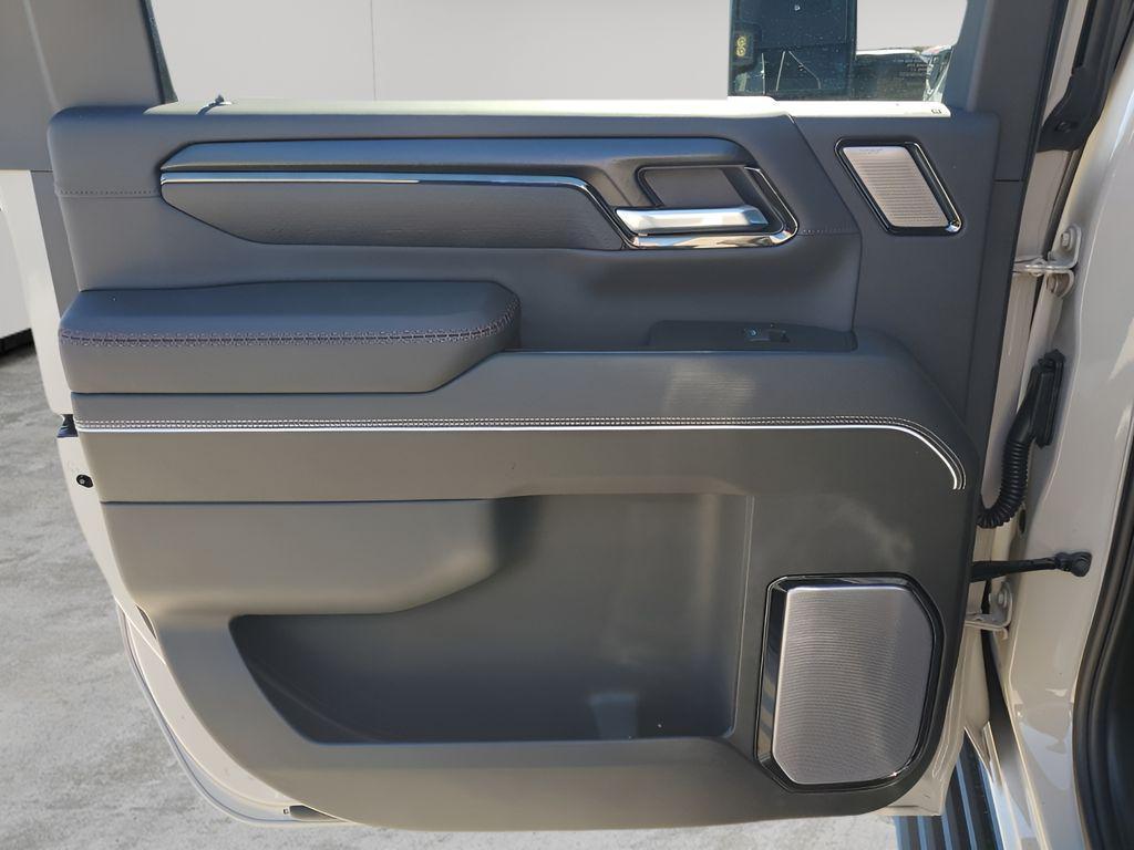 new 2026 GMC Sierra 2500 car, priced at $94,524