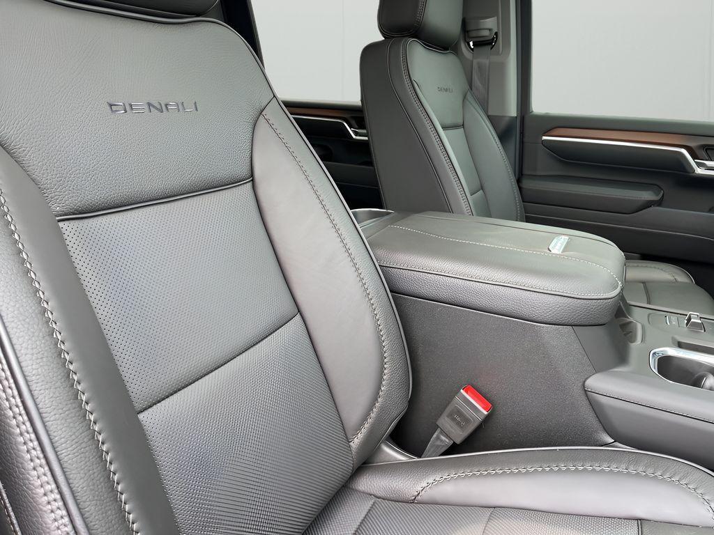 new 2025 GMC Sierra 2500 car, priced at $91,254