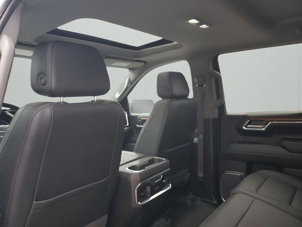 used 2023 GMC Sierra 1500 car, priced at $51,627