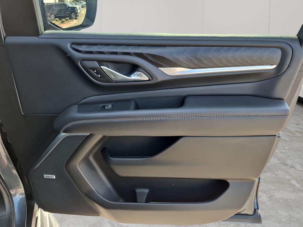 used 2021 GMC Yukon car, priced at $54,997