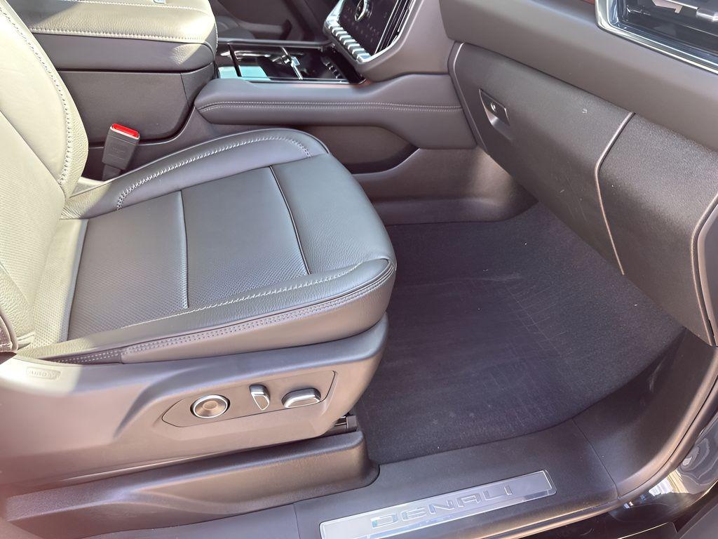 new 2026 GMC Yukon car, priced at $90,655