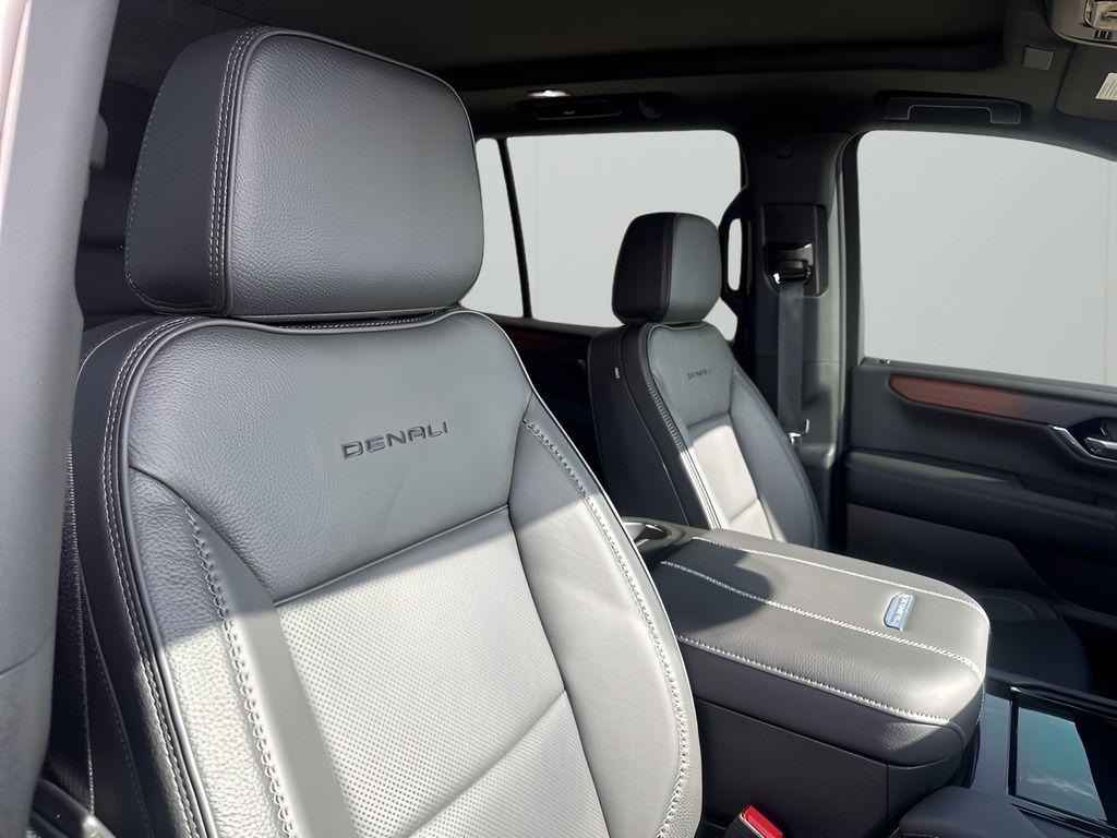 new 2026 GMC Yukon car, priced at $90,655
