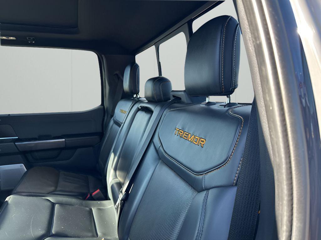 used 2021 Ford F-150 car, priced at $39,006