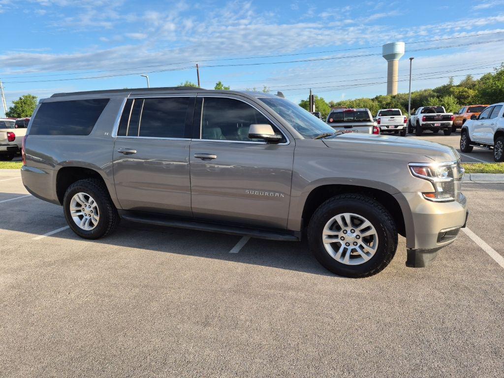 used 2019 Chevrolet Suburban car, priced at $17,977