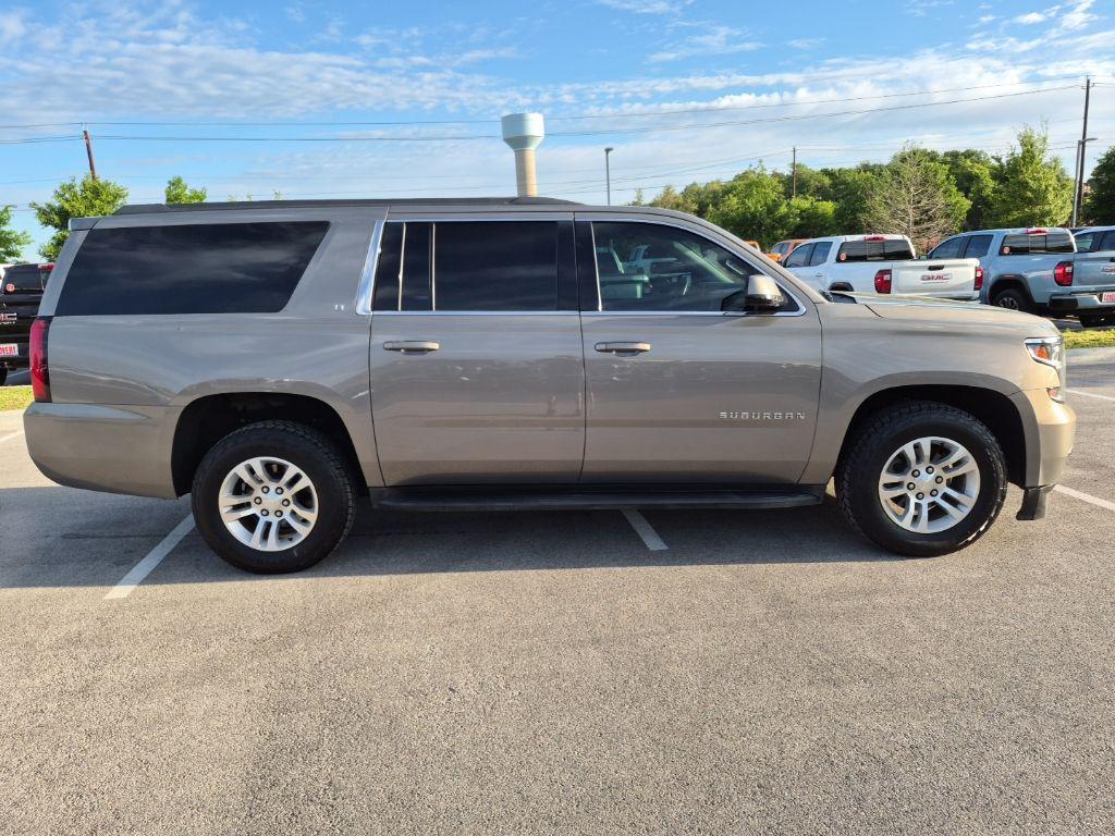 used 2019 Chevrolet Suburban car, priced at $17,977