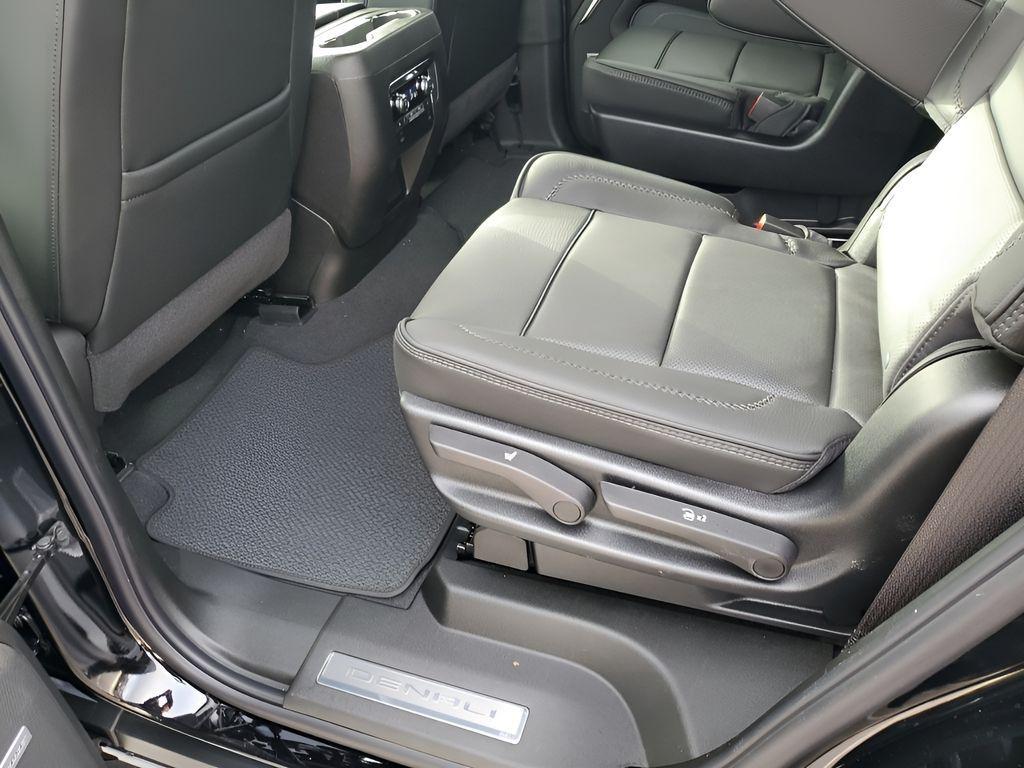 new 2026 GMC Yukon car, priced at $89,679