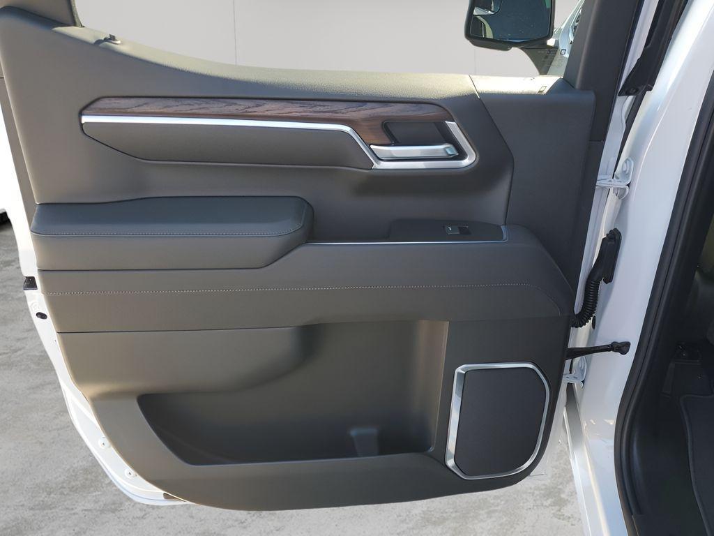 new 2026 GMC Sierra 1500 car, priced at $52,391