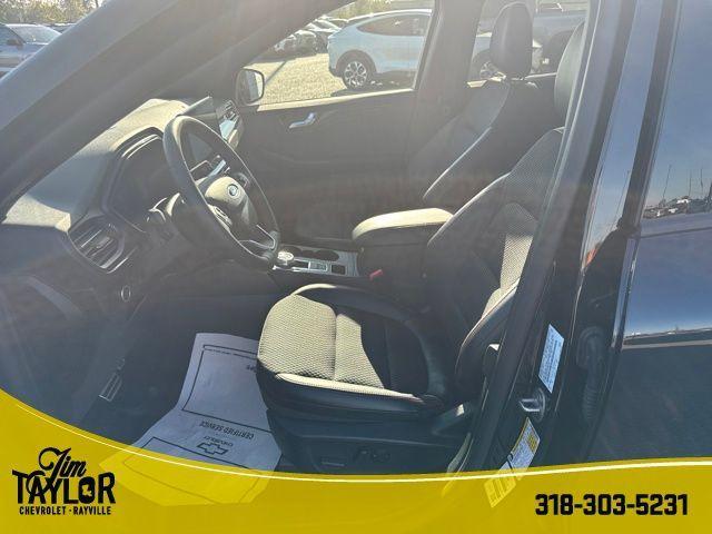 used 2024 Ford Escape car, priced at $25,984