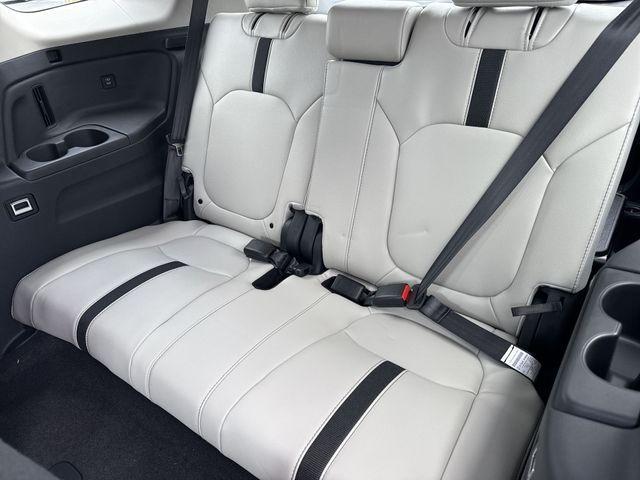 new 2026 Honda Pilot car, priced at $46,365
