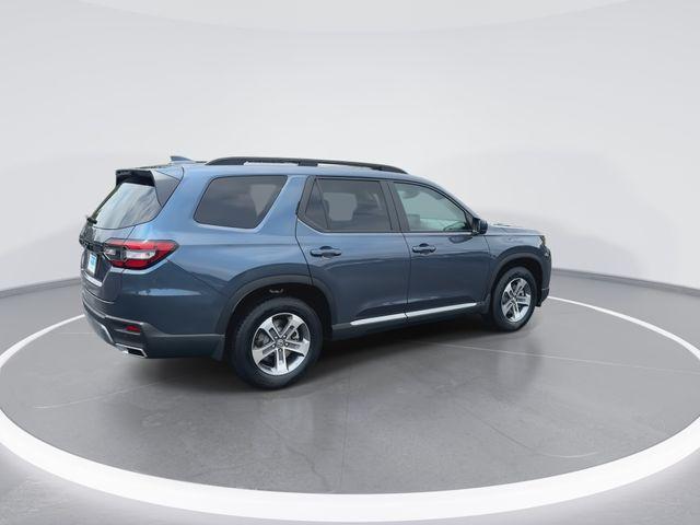 new 2026 Honda Pilot car, priced at $46,365
