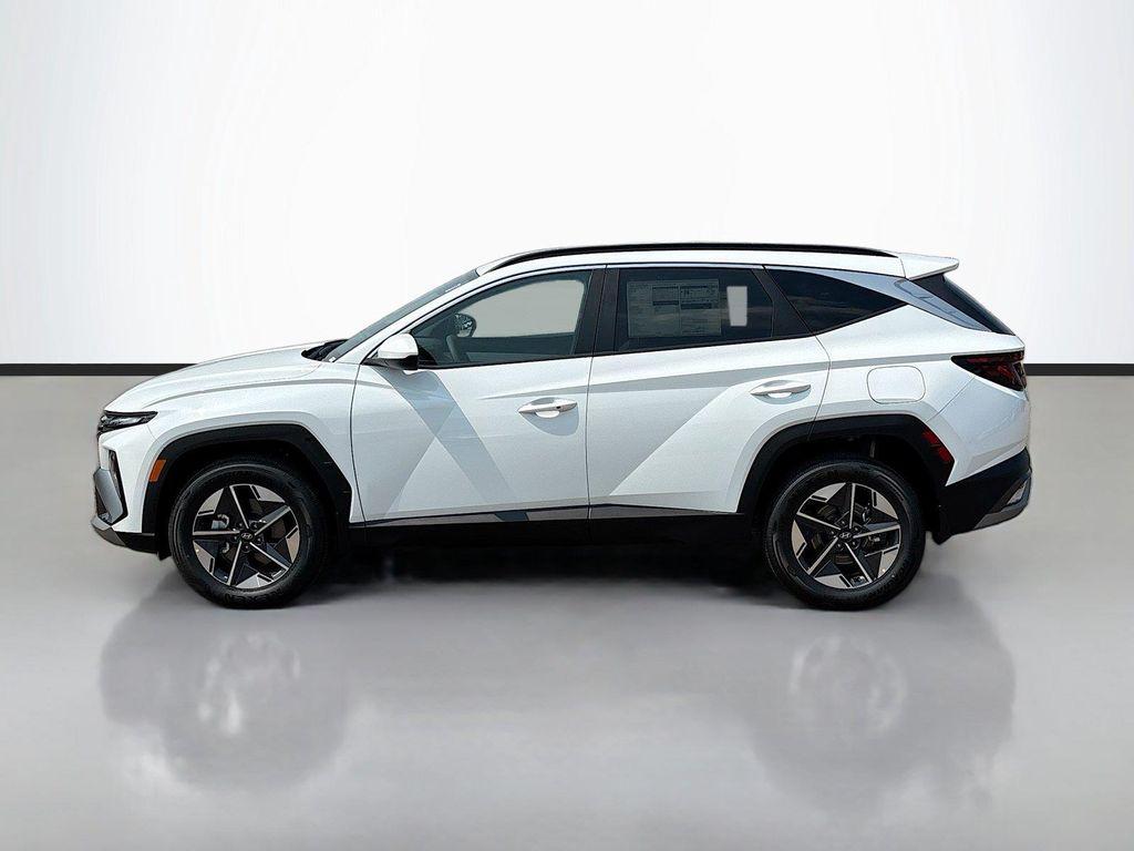 new 2026 Hyundai TUCSON Hybrid car, priced at $33,349