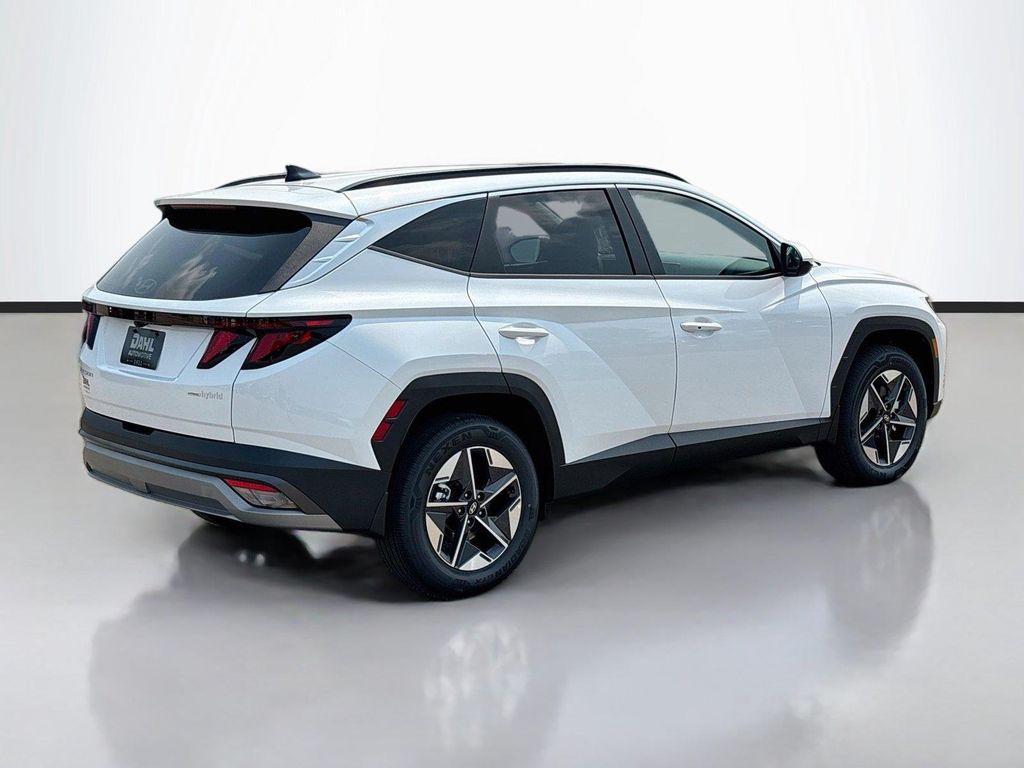 new 2026 Hyundai TUCSON Hybrid car, priced at $33,349