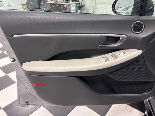 used 2023 Hyundai Sonata car, priced at $18,553