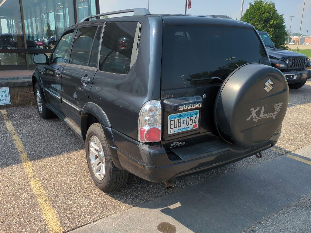 used 2005 Suzuki XL7 car, priced at $5,000