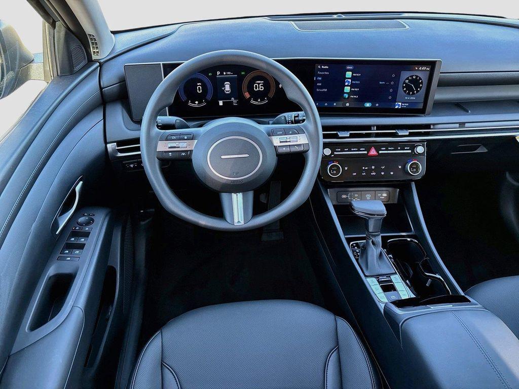 new 2026 Hyundai Tucson car, priced at $32,259