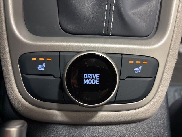 new 2026 Hyundai Venue car, priced at $24,000