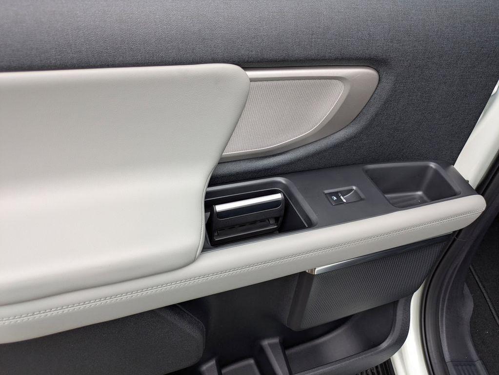 new 2026 Ford Expedition car, priced at $70,265