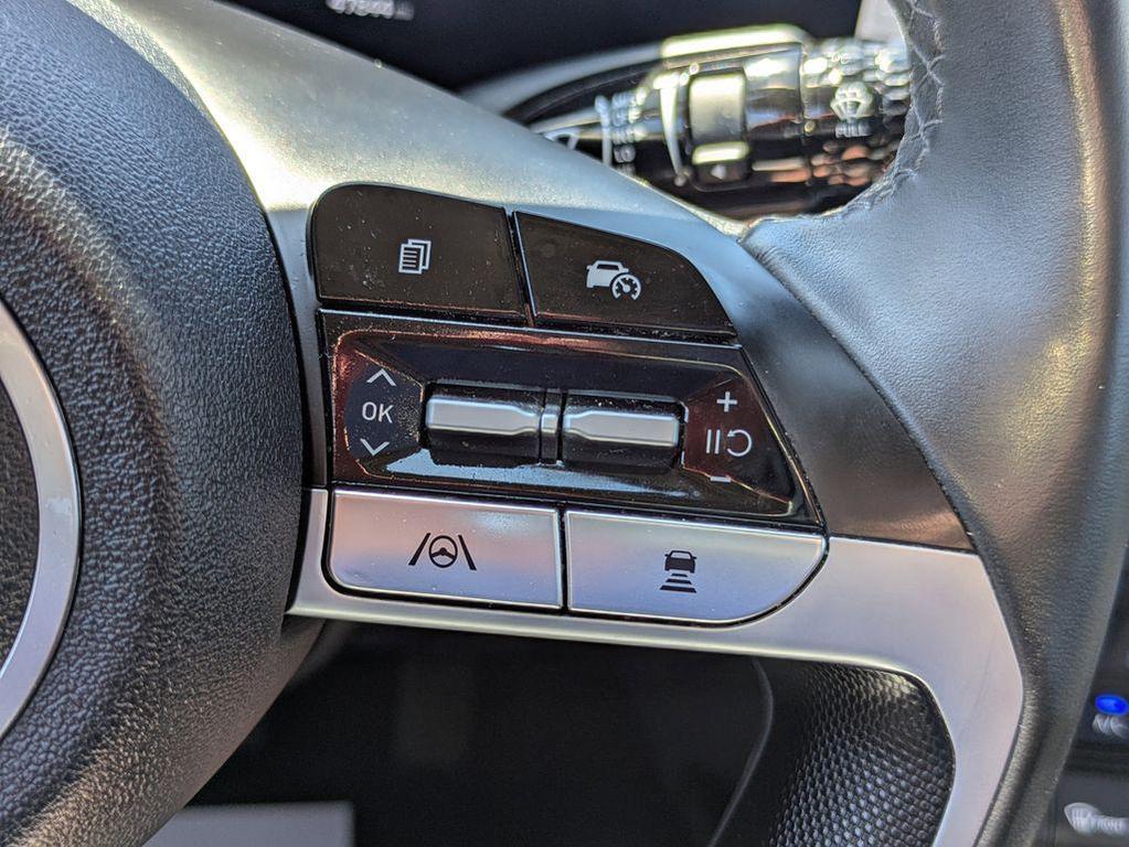 used 2025 Hyundai Elantra car, priced at $24,995