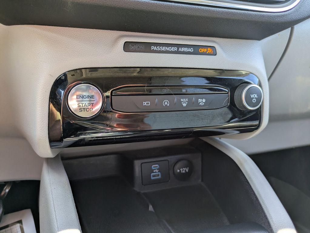 used 2023 Ford Escape car, priced at $24,995