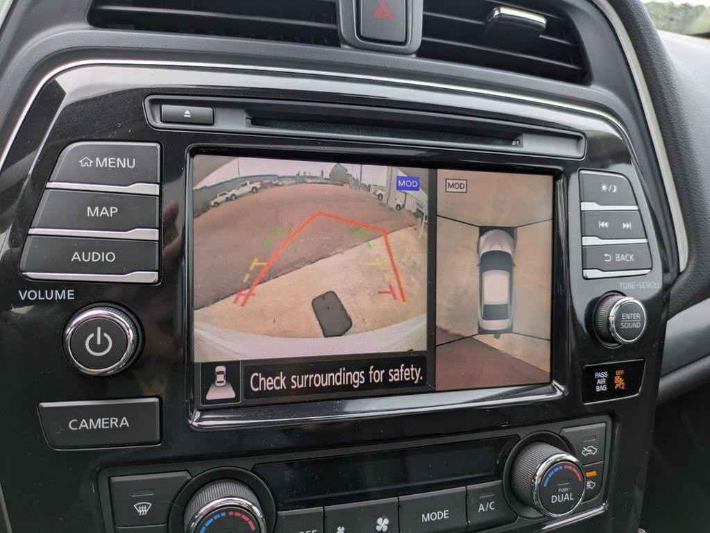 used 2023 Nissan Maxima car, priced at $32,995