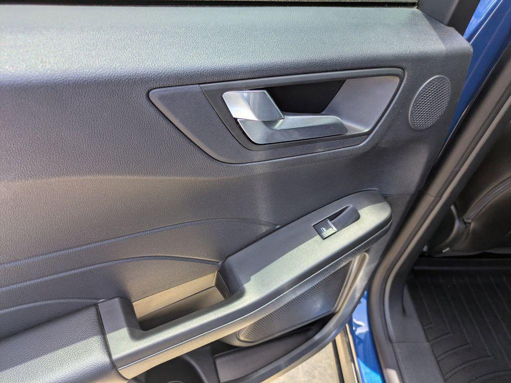 used 2022 Ford Escape car, priced at $21,597