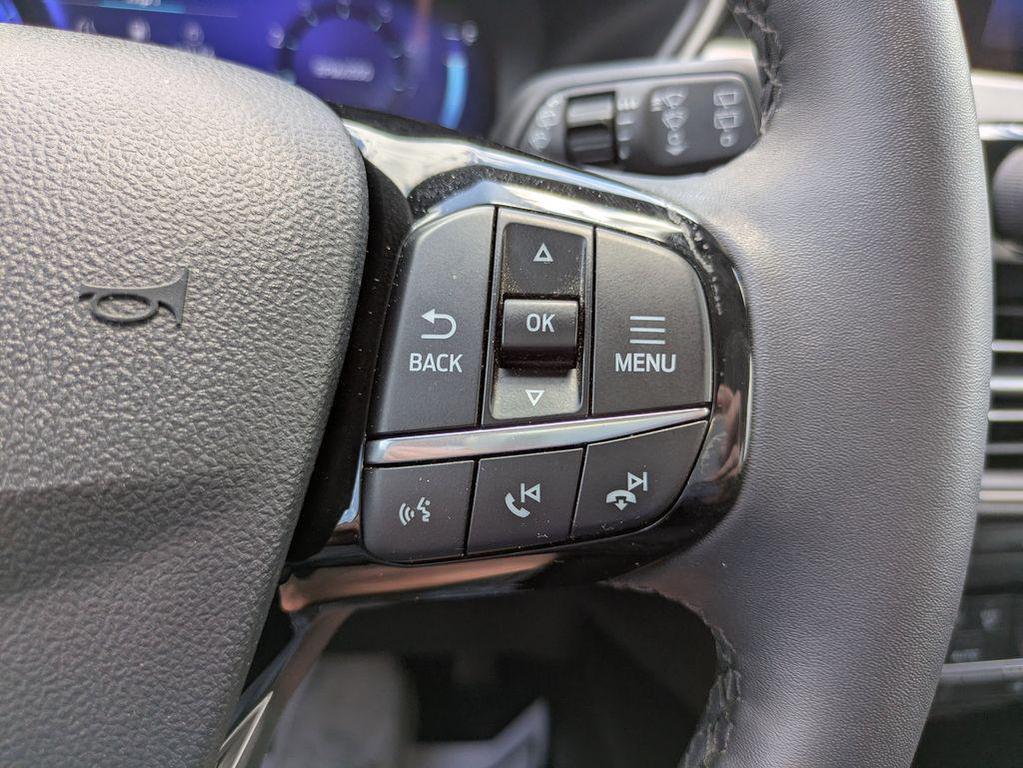 used 2022 Ford Escape car, priced at $21,597