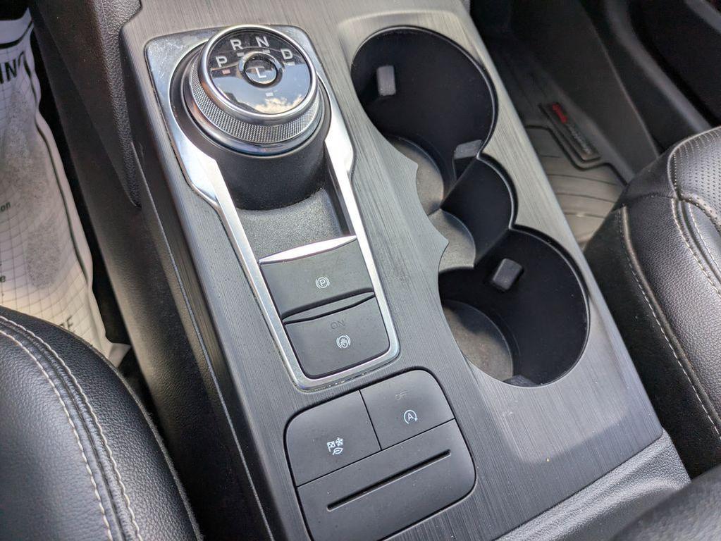 used 2022 Ford Escape car, priced at $21,597