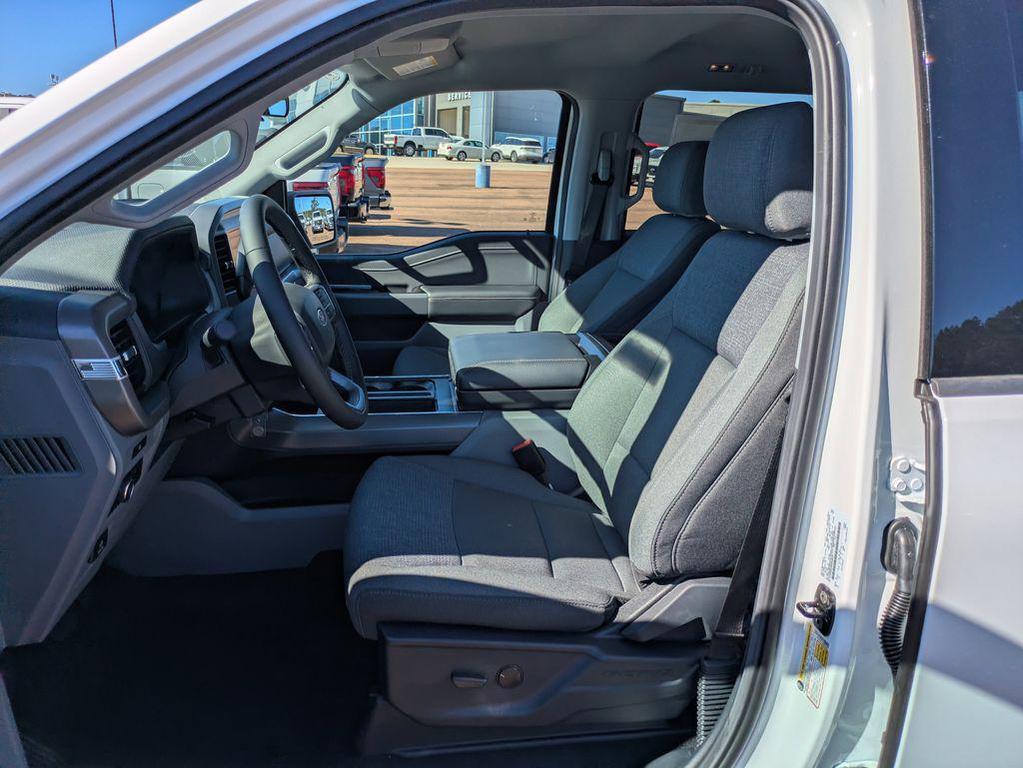 new 2025 Ford F-150 car, priced at $60,015