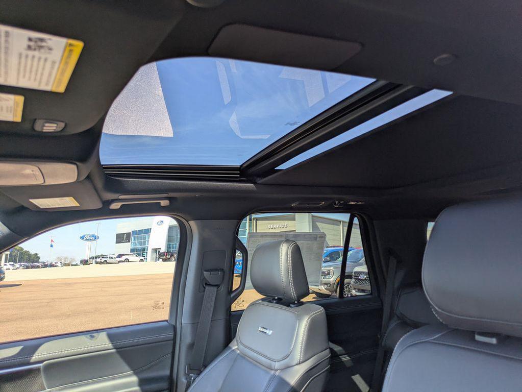 new 2025 Ford Expedition car, priced at $85,230