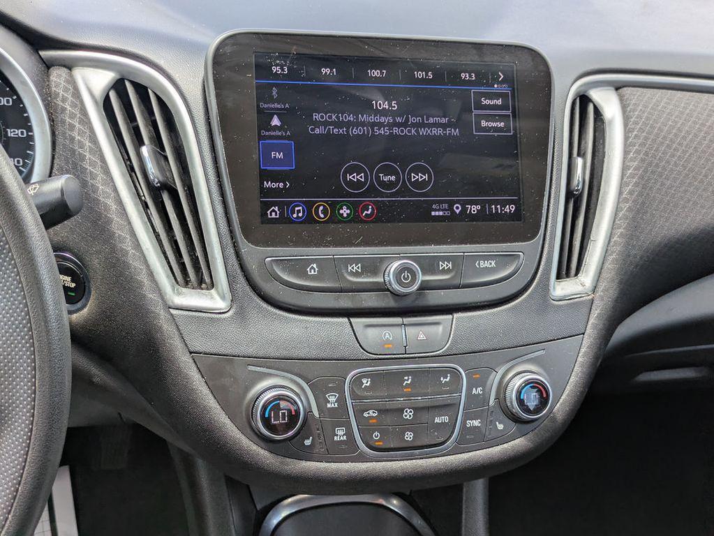 used 2024 Chevrolet Malibu car, priced at $18,995